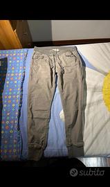 pantaloni skinny grigi