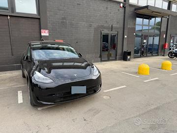 Tesla Model Y RWD febbraio 2023 - gancio traino