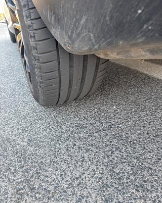 4 gomme michelin pilot sport 275/45/21
