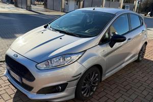 FORD Fiesta 1.5 TDCi 75CV 5 porte ST-Line