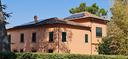 villa-rustica-di-paese-con-parco