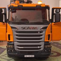 camion spazzatura Bruder
