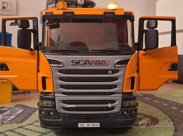 camion spazzatura Bruder