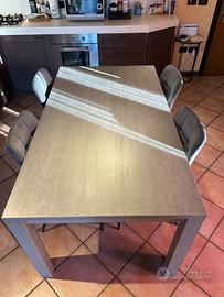 Tavolo da Pranzo 90×160 con 4 Sedie Imbottite