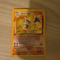 Carta Pokemon Charizard Holo prima edizione 
