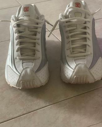  Nike Shox R4 White Metallic Silver