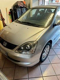 Honda Civic 1.7 td 100cv 2004