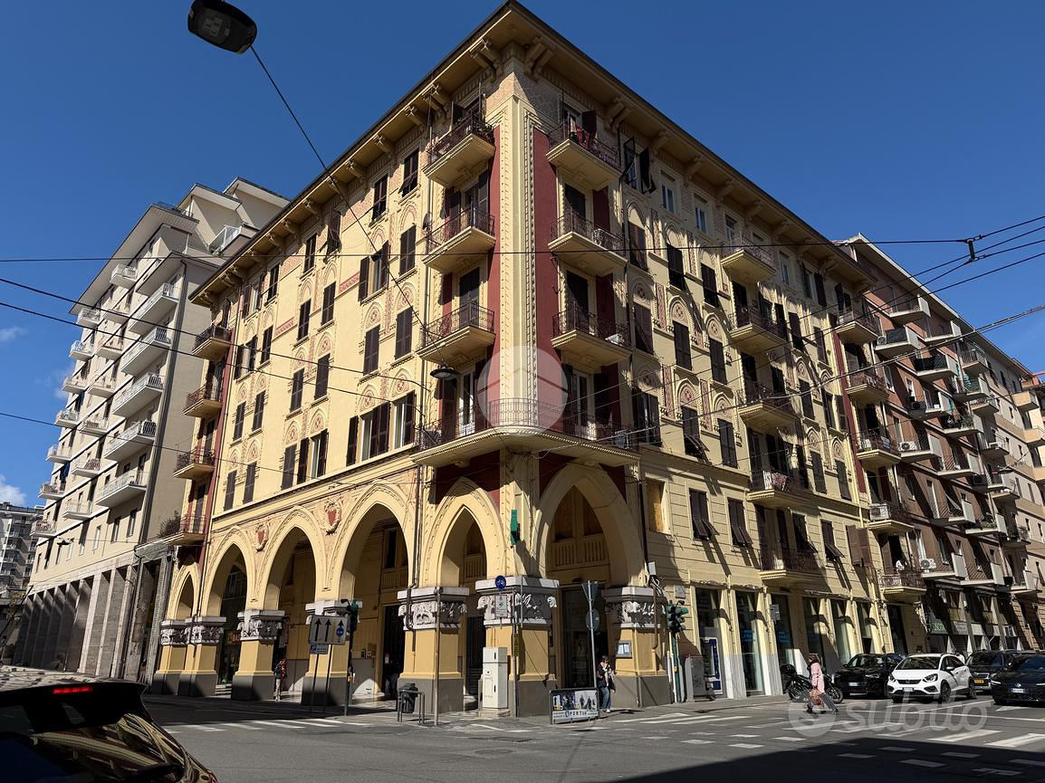 4 LOCALI A LA SPEZIA