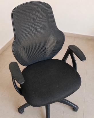 Sedia girevole da ufficio con braccioli e regolab