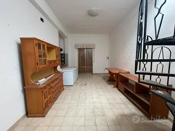 Bilocale con terrazza vista mare