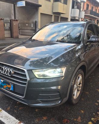 Audi Q3 2.0 TDI 150 CV quattro Business