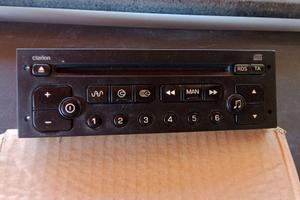Autoradio marca "Clarion" per Citroen C3