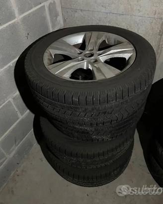 Gomme 235/55 R18 Pirelli