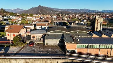 Capannone industriale - Induno Olona