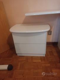 2 comodini e cassettiera camera da letto