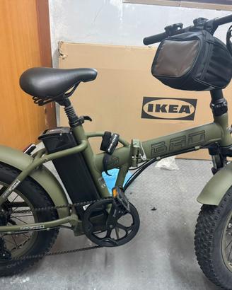 Bicicletta elettrica Bad Bike come nuova