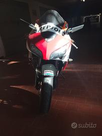 Honda cbrrr1000