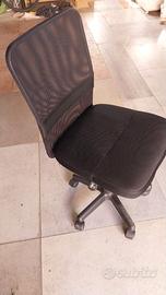 Sedia girevole ufficio o cameretta