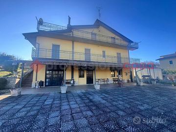 Villa bifamiliare Potenza [Cod. rif 3290001VRG]