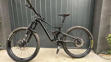 Devinci Troy