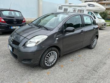 Toyota Yaris 2^serie 1.0 5 porte 2009