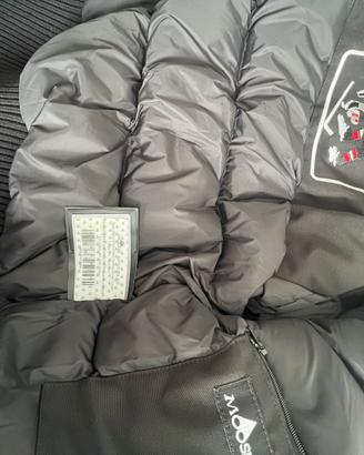 Giubitto da ragazza taglia S marca moose knuckles