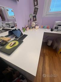 Scrivania angolare bianca 160,5x144,5x72