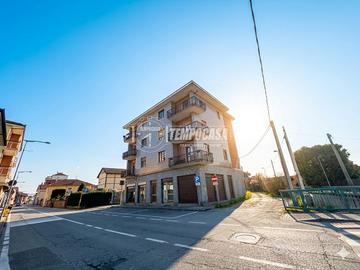 VOLPIANO AMPIO TRILOCALE ULTIMO PIANO - LIBERO DA