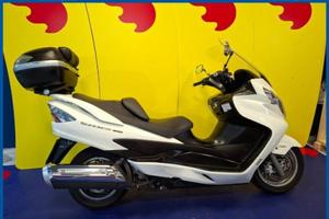 SUZUKI Burgman AN 400 Finanziabile - Bianco - 36