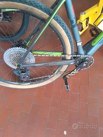 MTB CUBE REACTION 29"