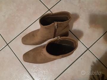 tronchetti in camoscio