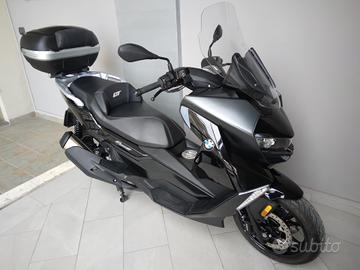 Bmw C 400 GT scooter