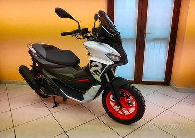 Aprilia SR GT 200 - 2023