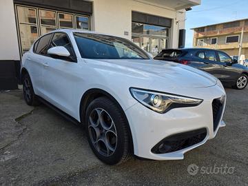 Alfa Romeo Stelvio 2.2 Turbodiesel 190 CV AT8 Q4 S