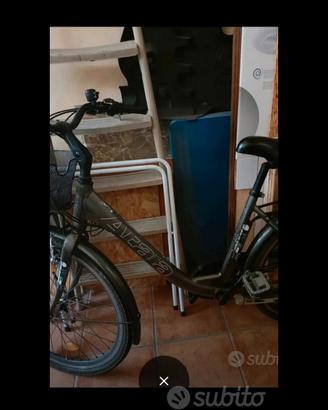 bicicletta elettrica come nuova 