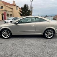 Opel Astra GTC TwinTop 1.6-16v Cabrio