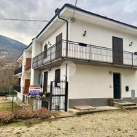 CASA SEMINDIPENDENTE A VAL DELLA TORRE