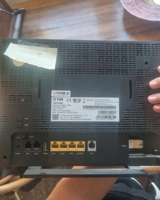 Modem Router TIM Hub+ (ZTE ZXHN H388X) – Wi-Fi 6,