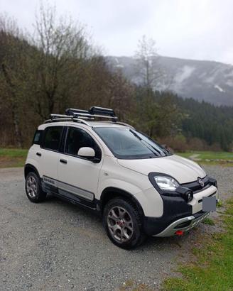 Panda Cross 0.9 TwinAir Turbo S&S 4x4 , 2017