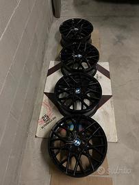 Cerchi OZ 8J x 18H2 per BMW serie 1
