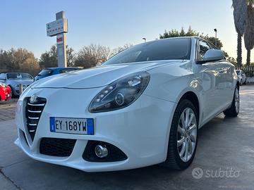 ALFA ROMEO Giulietta 1.6 JTDm-2 120 CV Distinctive