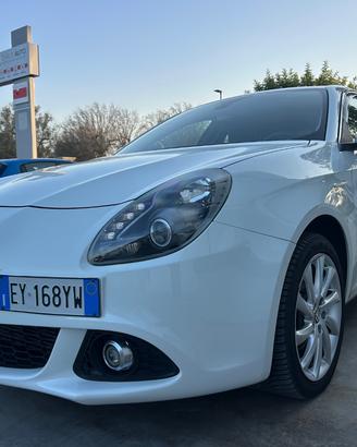 ALFA ROMEO Giulietta 1.6 JTDm-2 120 CV Distinctive