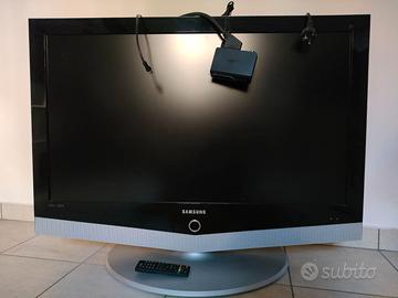 TV Samsung 40 pollici completo di decoder