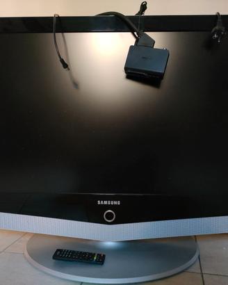 TV Samsung 40 pollici completo di decoder