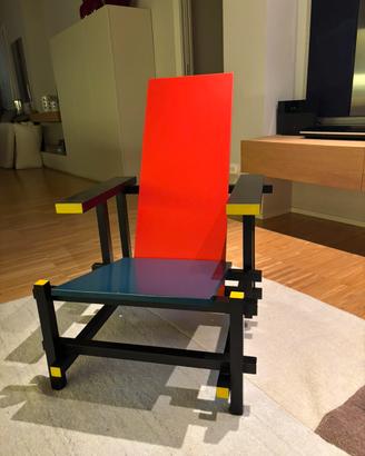 Sedia blu&red modello cassina non originale