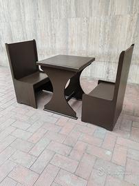 set 2 panche e tavolo in legno