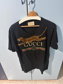 T-Shirt GUCCI Logo Vintage con Patch Leopardo