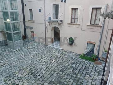 Stanza - Catania