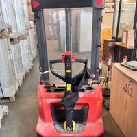 Transpallet elettrico 2,9 Mt 13 ore di lavoro