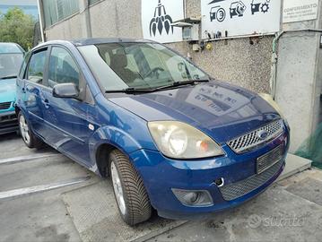 FORD FIESTA 1.2 B 2008 FUJA PER RICAMBI
